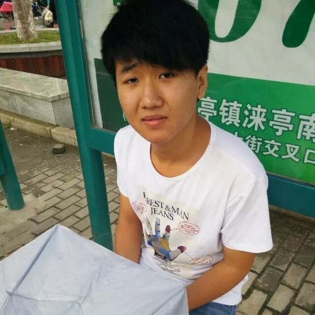 小丁的第一张照片--山西交友中心