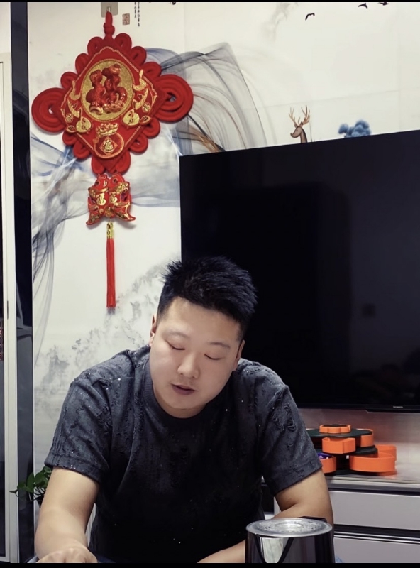 态度即答案的第一张照片--山西交友中心